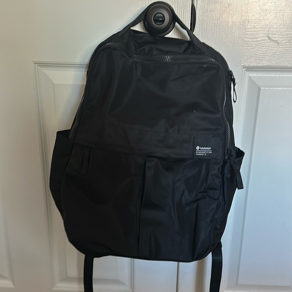 Lululemon Everday Backpack